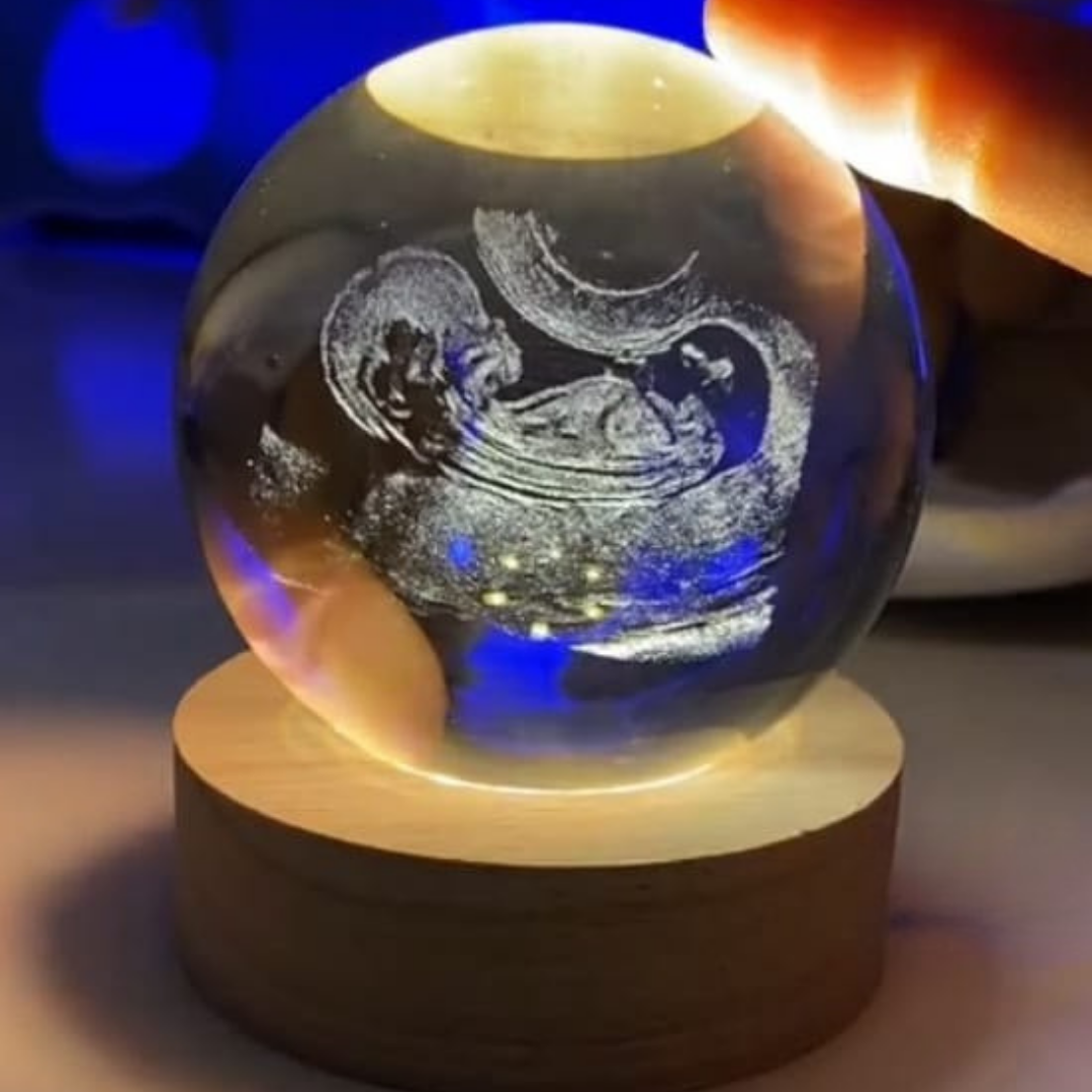 Ashton Memory Globe