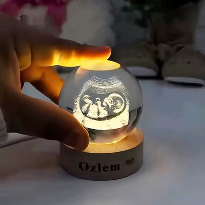 Ashton Memory Globe